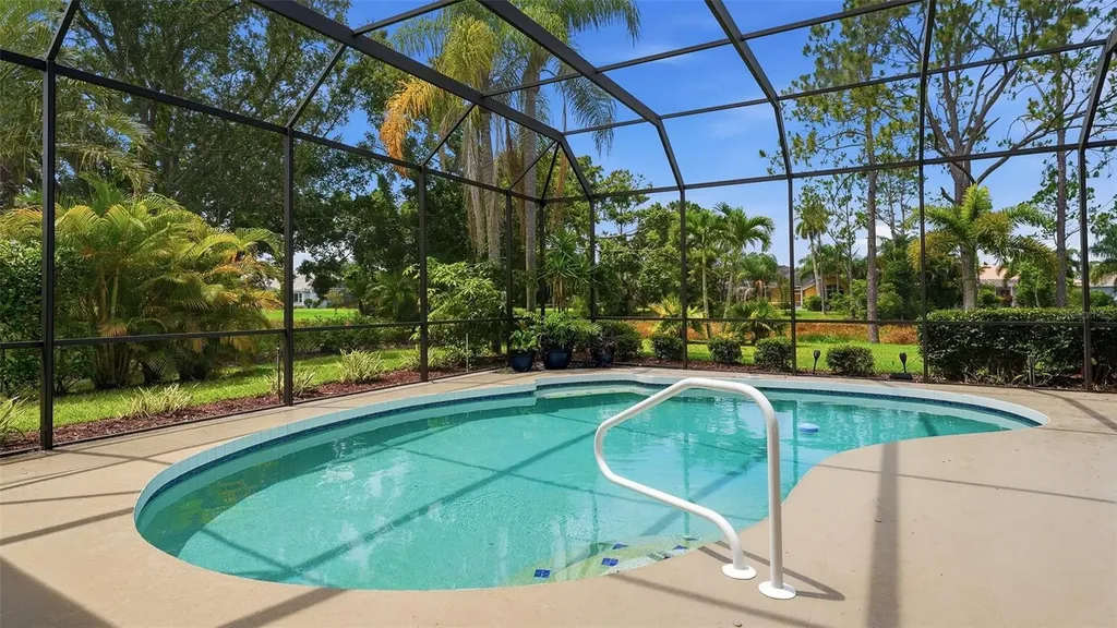 7117 Dornough Lane Bradenton FL 34202