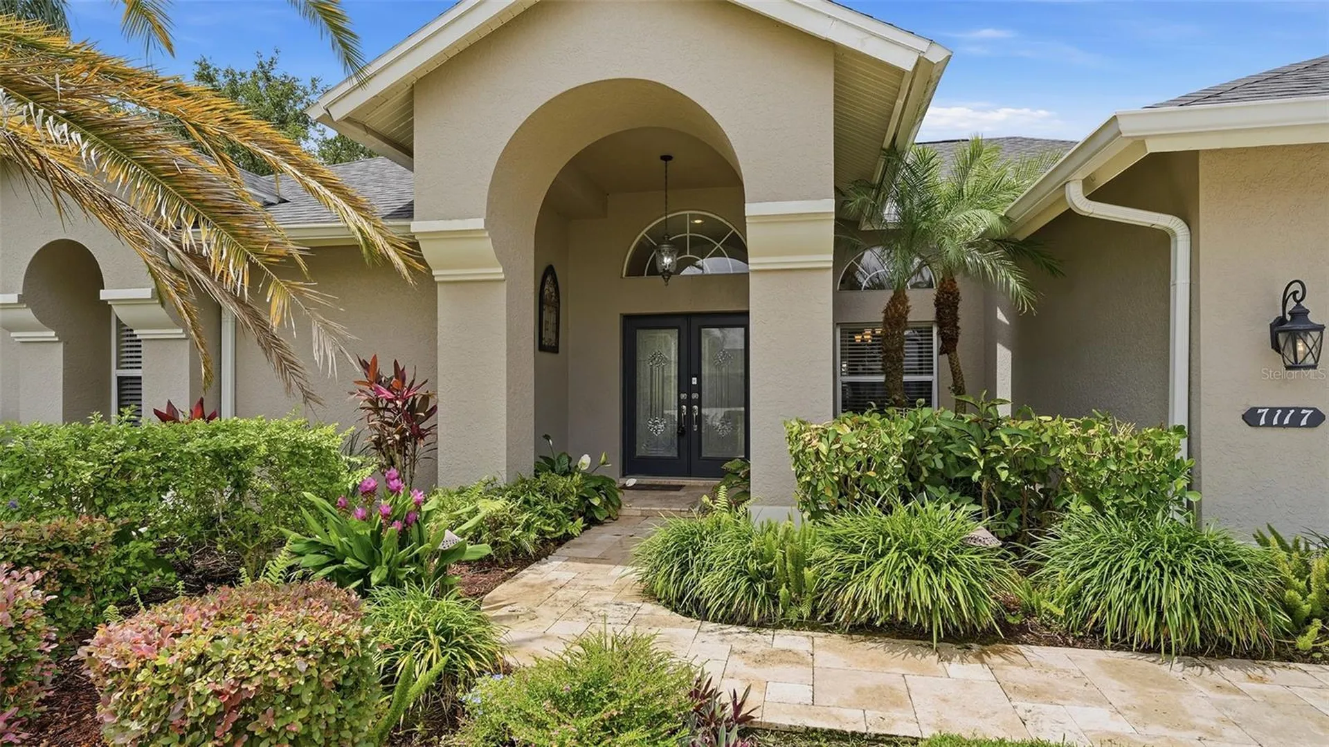 7117 Dornough Lane Bradenton FL 34202