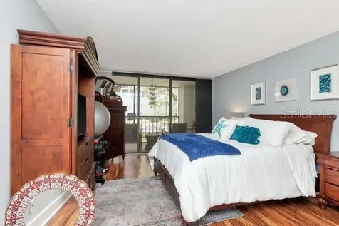220 Belleview Boulevard Belleair FL 33756