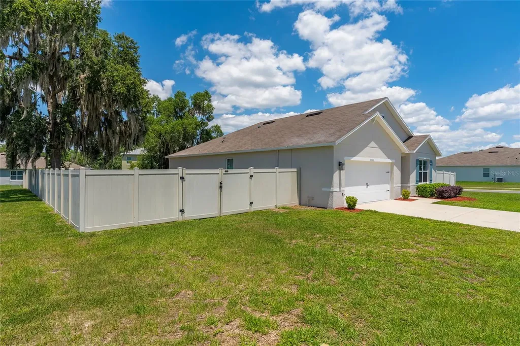 10511 Burlwood Drive Leesburg FL 34788