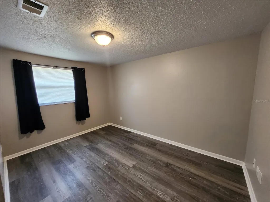 806 Walnut Drive Seffner FL 33584