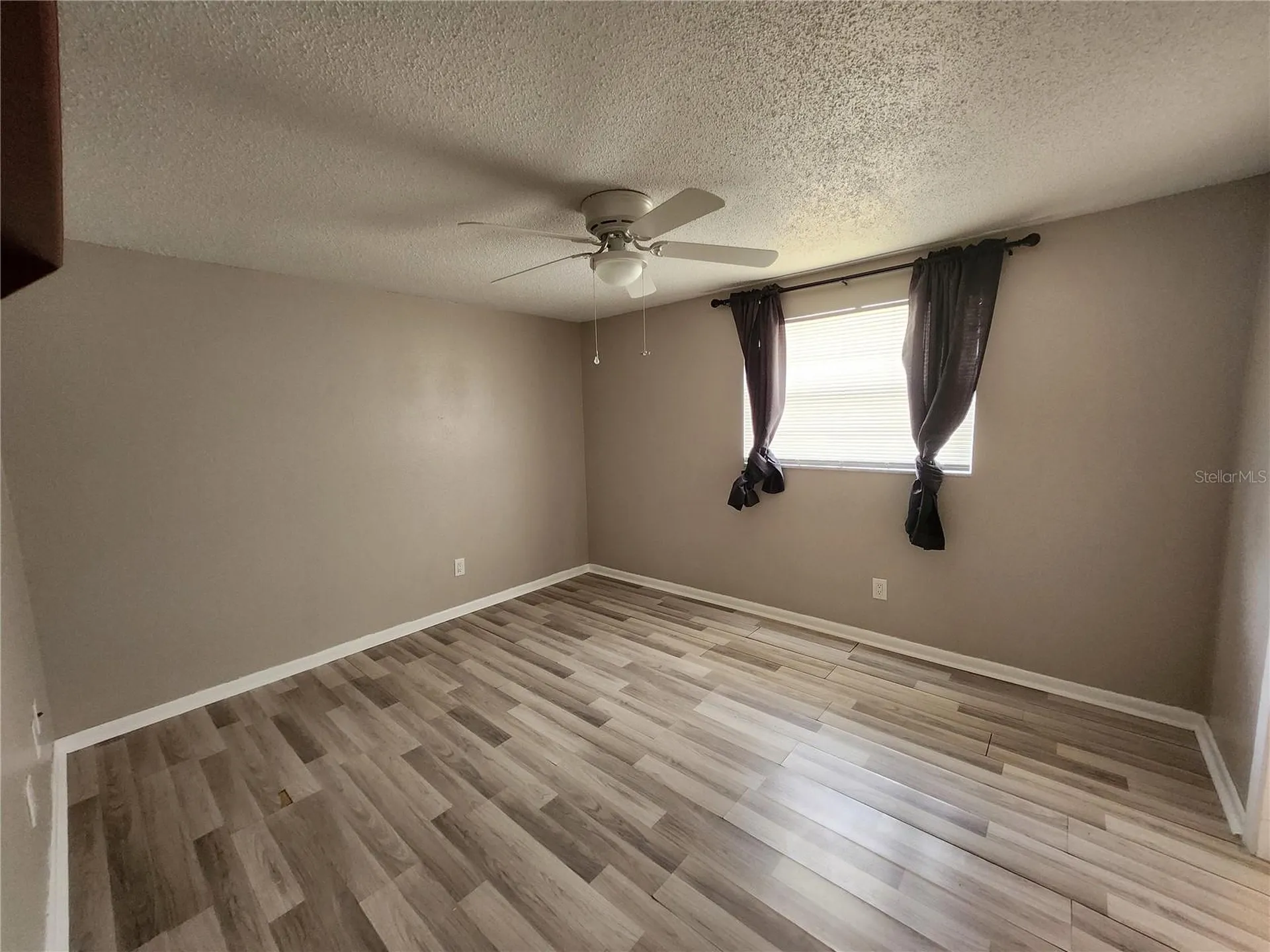 806 Walnut Drive Seffner FL 33584