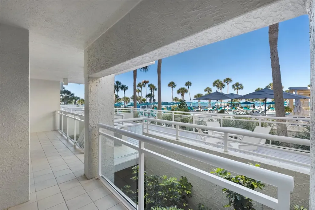 210 Sands Point Road Longboat Key FL 34228