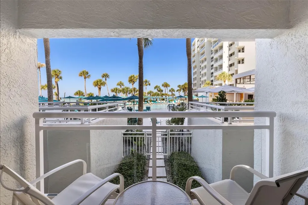 210 Sands Point Road Longboat Key FL 34228