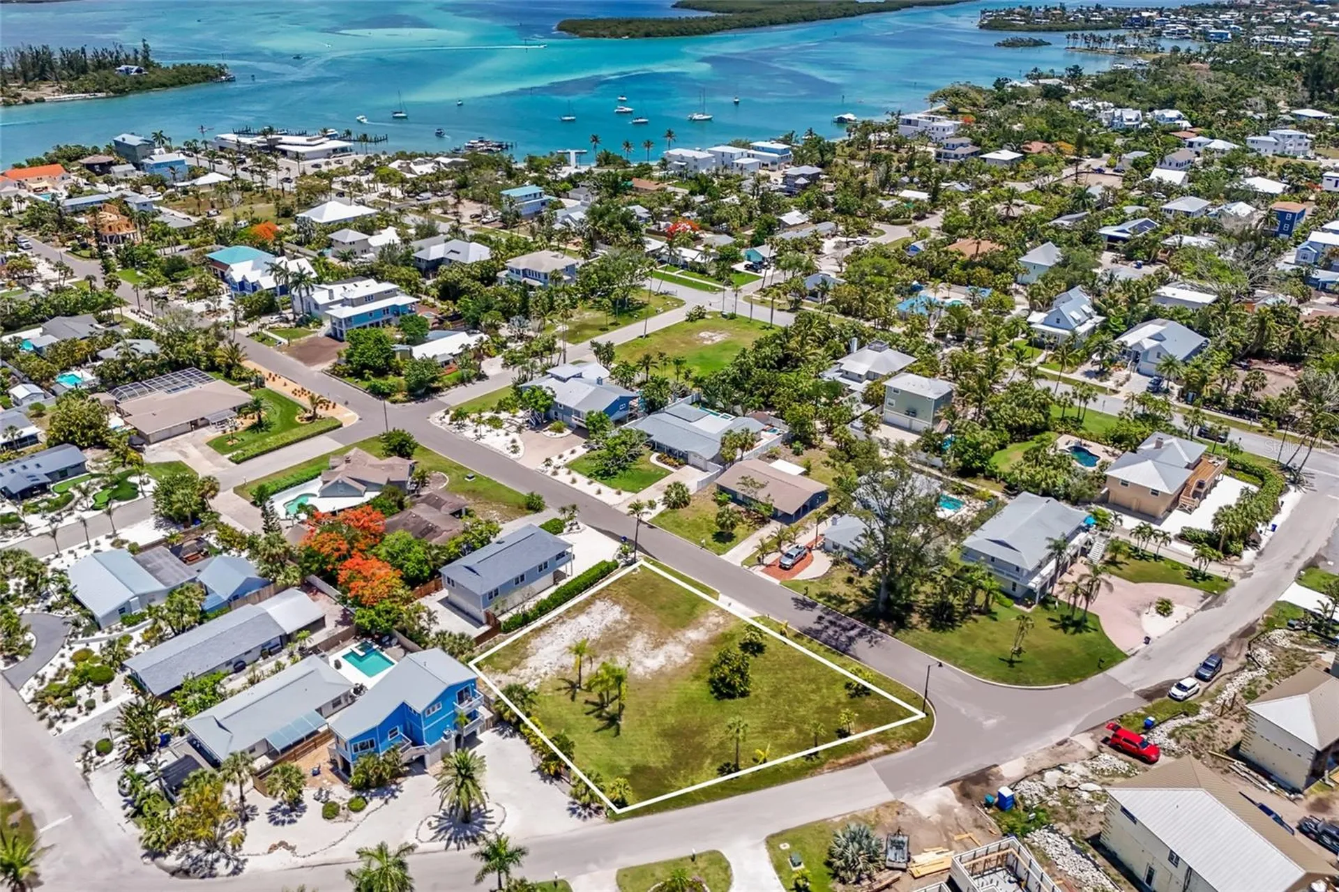 591 Russell Street Longboat Key FL 34228