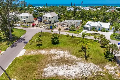 591 Russell Street Longboat Key FL 34228