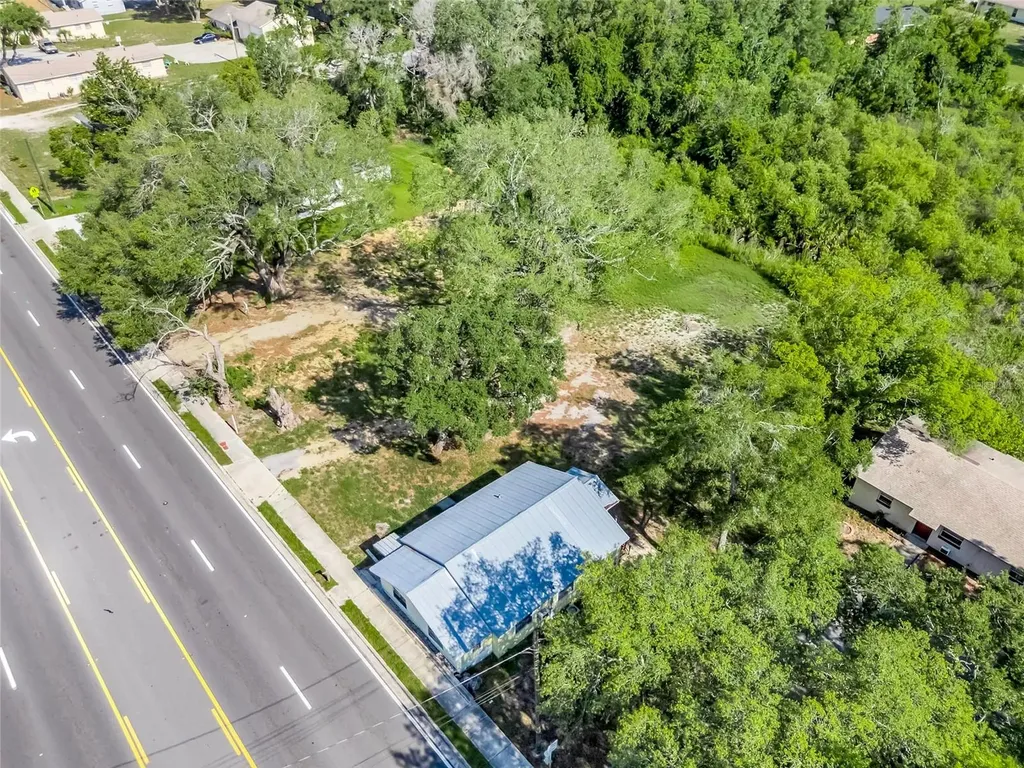 2104 South Street Leesburg FL 34748