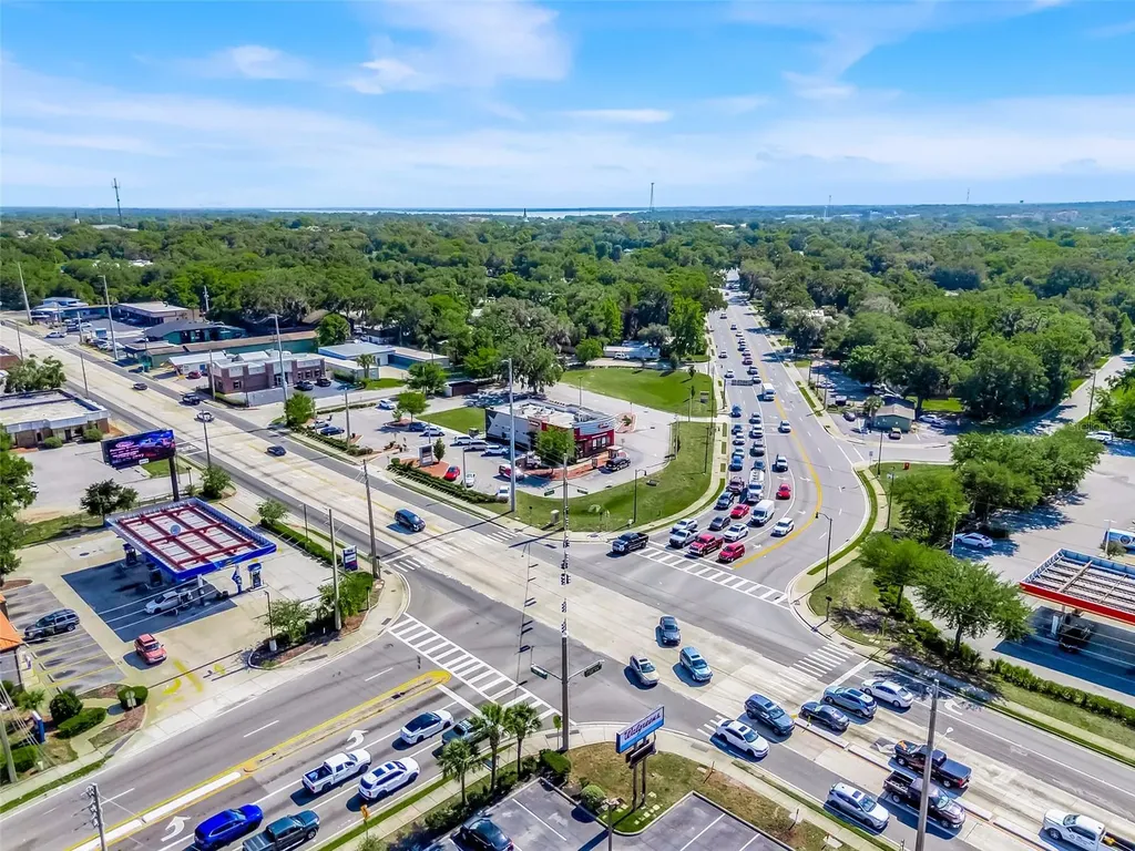 2104 South Street Leesburg FL 34748