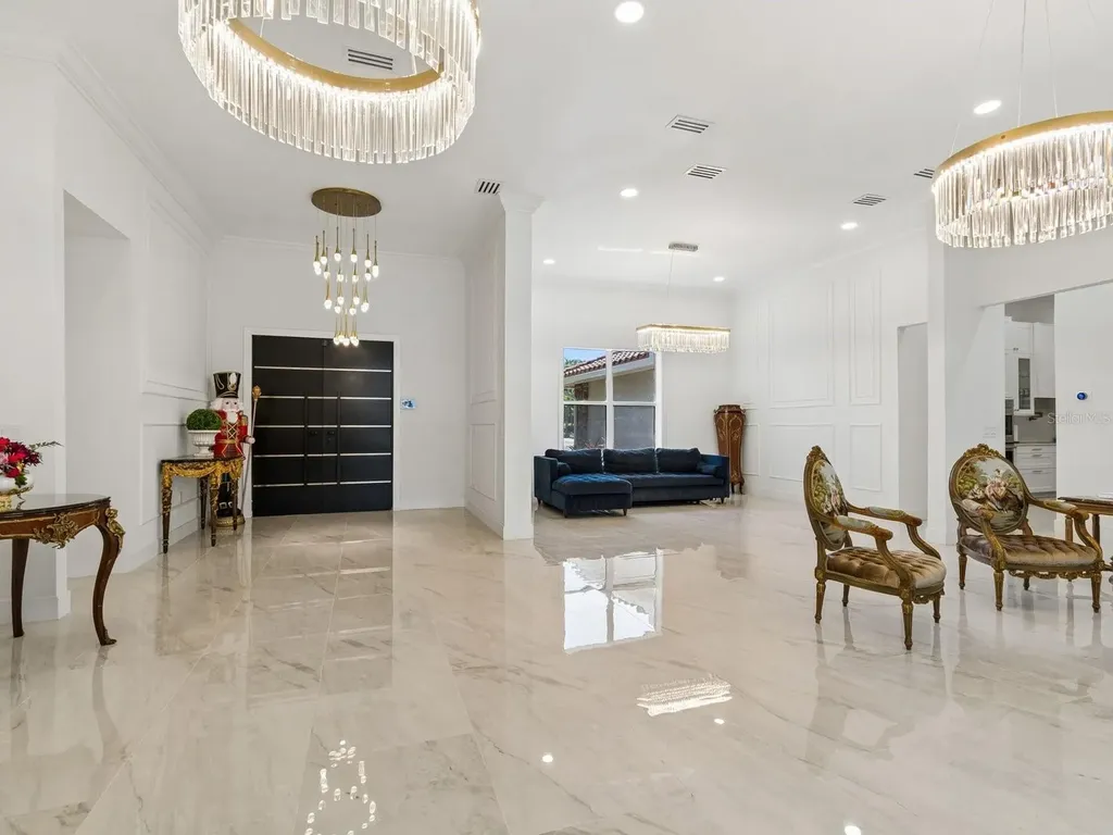 2402 Huntington Boulevard Safety Harbor FL 34695