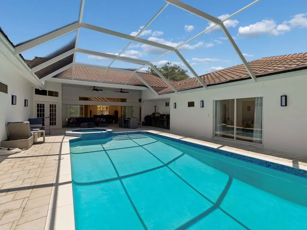 2402 Huntington Boulevard Safety Harbor FL 34695