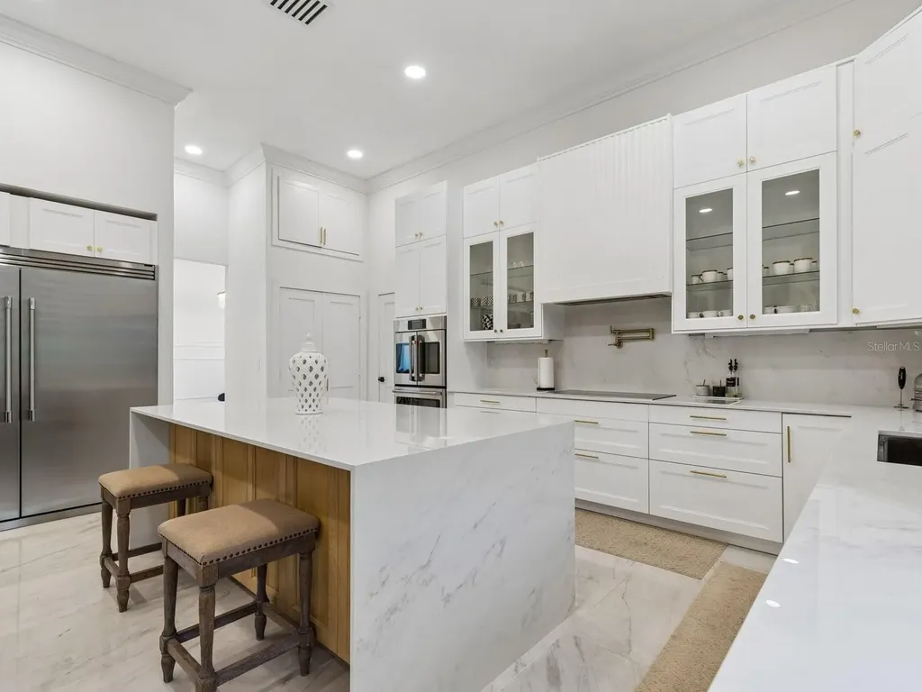 2402 Huntington Boulevard Safety Harbor FL 34695