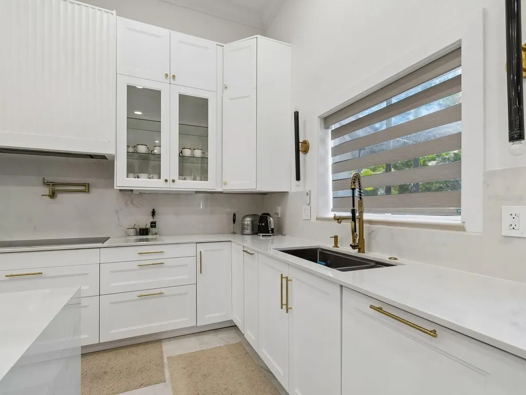 2402 Huntington Boulevard Safety Harbor FL 34695