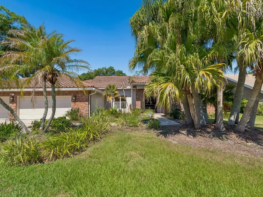 2402 Huntington Boulevard Safety Harbor FL 34695