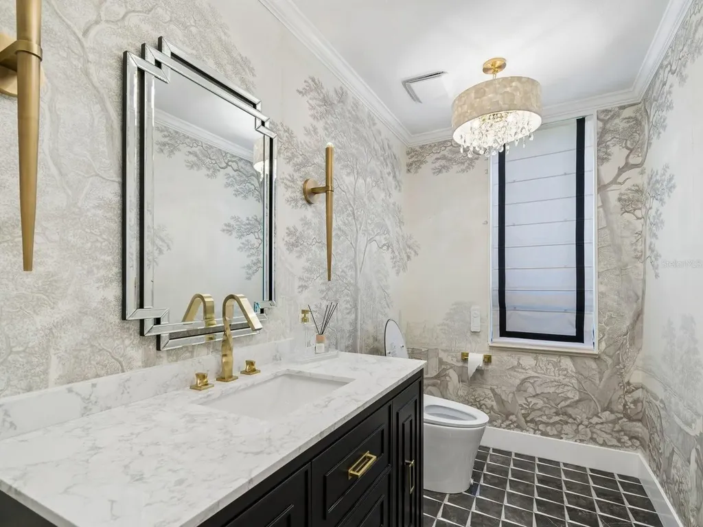 2402 Huntington Boulevard Safety Harbor FL 34695