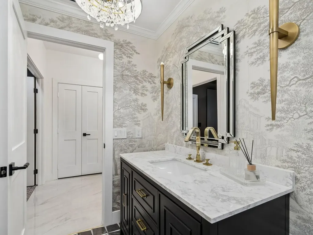 2402 Huntington Boulevard Safety Harbor FL 34695