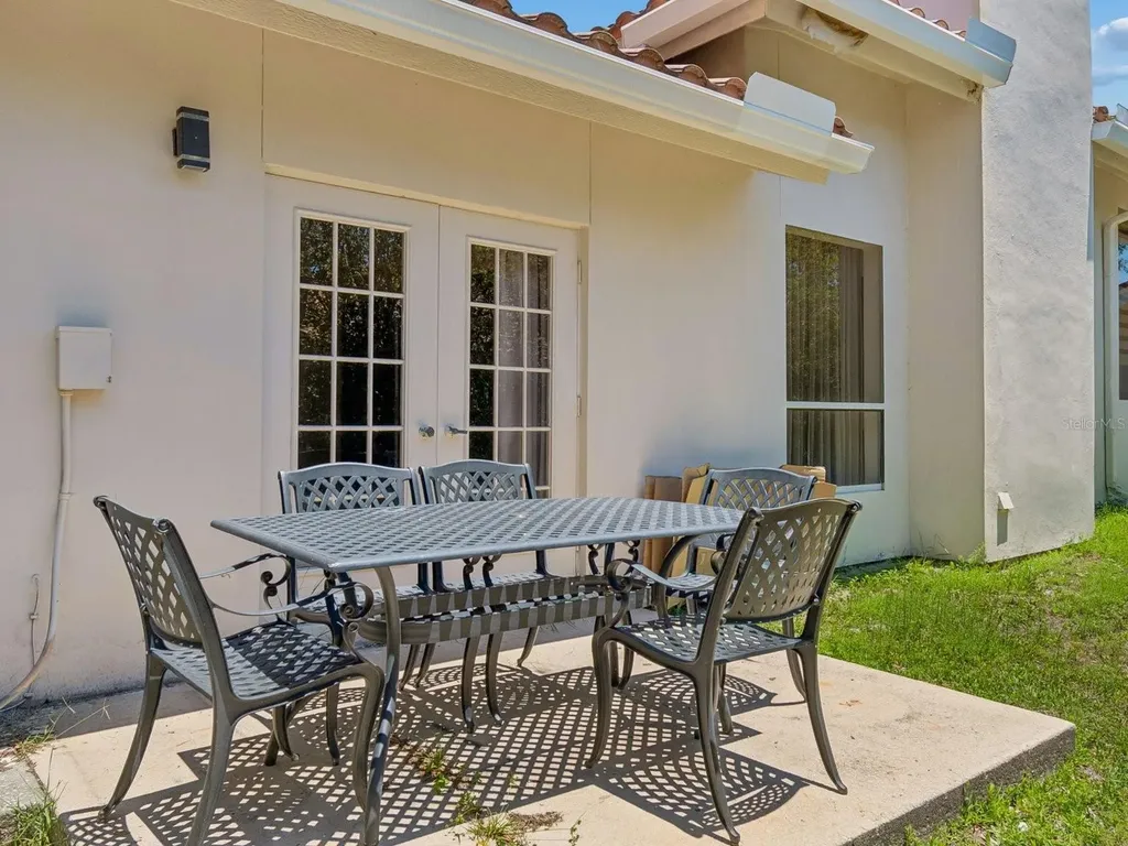 2402 Huntington Boulevard Safety Harbor FL 34695