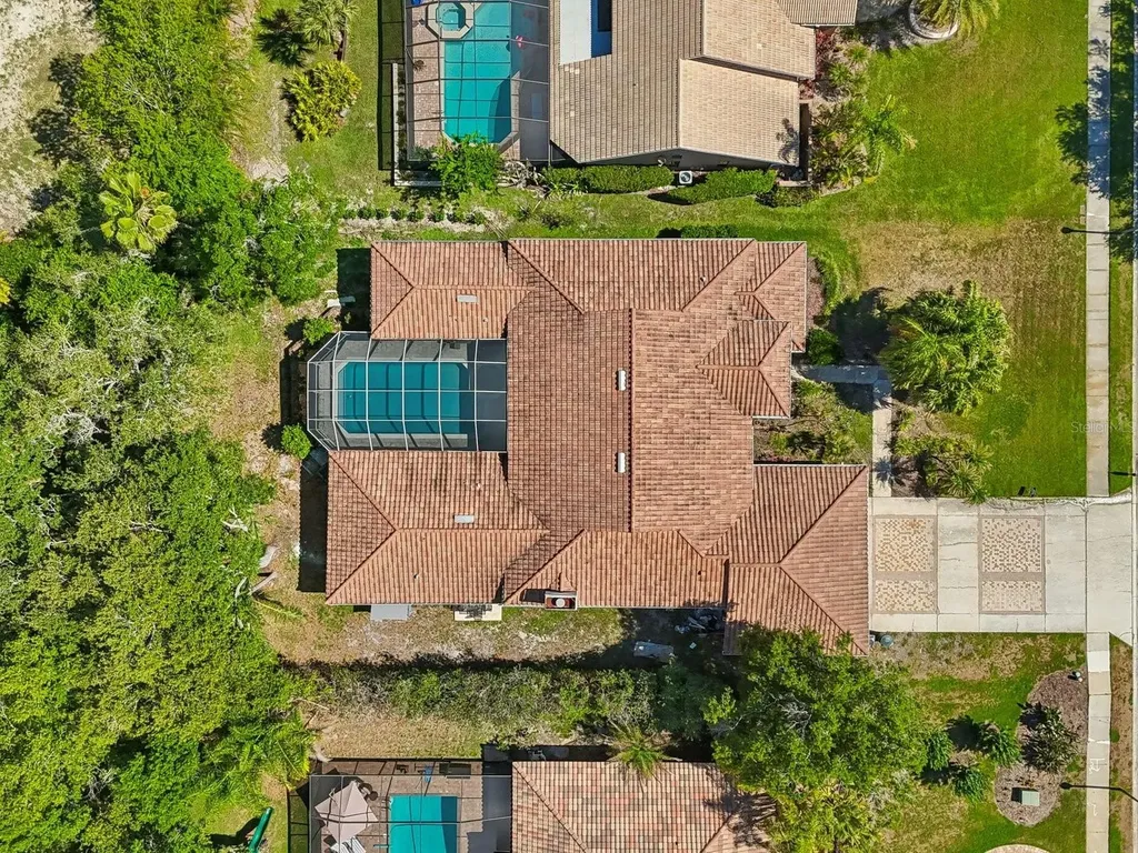 2402 Huntington Boulevard Safety Harbor FL 34695