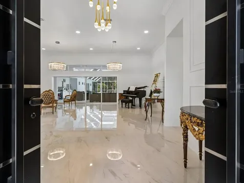 2402 Huntington Boulevard Safety Harbor FL 34695