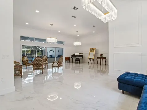 2402 Huntington Boulevard Safety Harbor FL 34695