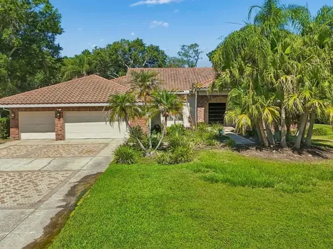 2402 Huntington Boulevard Safety Harbor FL 34695