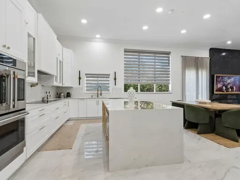 2402 Huntington Boulevard Safety Harbor FL 34695
