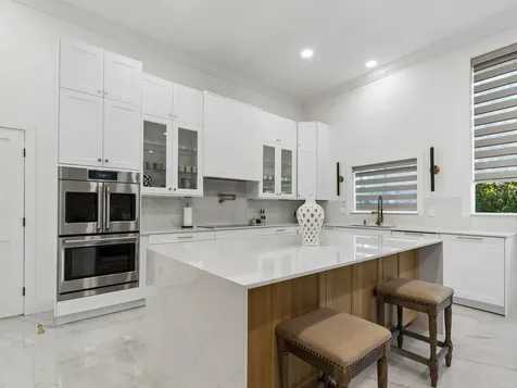 2402 Huntington Boulevard Safety Harbor FL 34695
