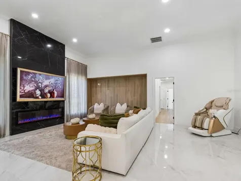 2402 Huntington Boulevard Safety Harbor FL 34695