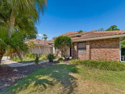 2402 Huntington Boulevard Safety Harbor FL 34695