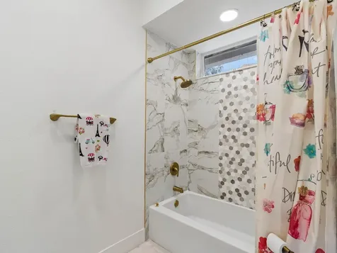 2402 Huntington Boulevard Safety Harbor FL 34695