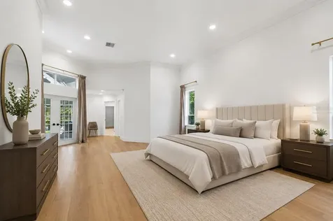 2402 Huntington Boulevard Safety Harbor FL 34695