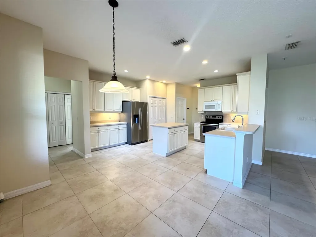 13521 Old Dock Road Orlando FL 32828