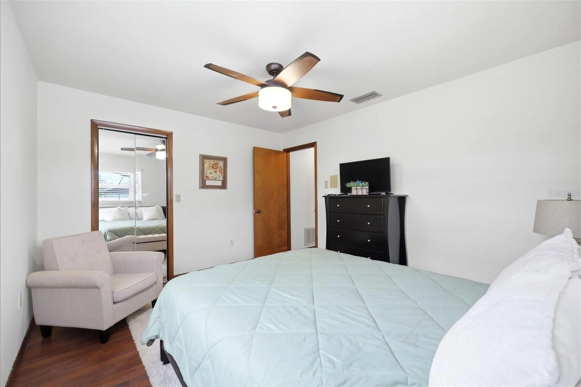 5227 Suwannee Road Weeki Wachee FL 34607