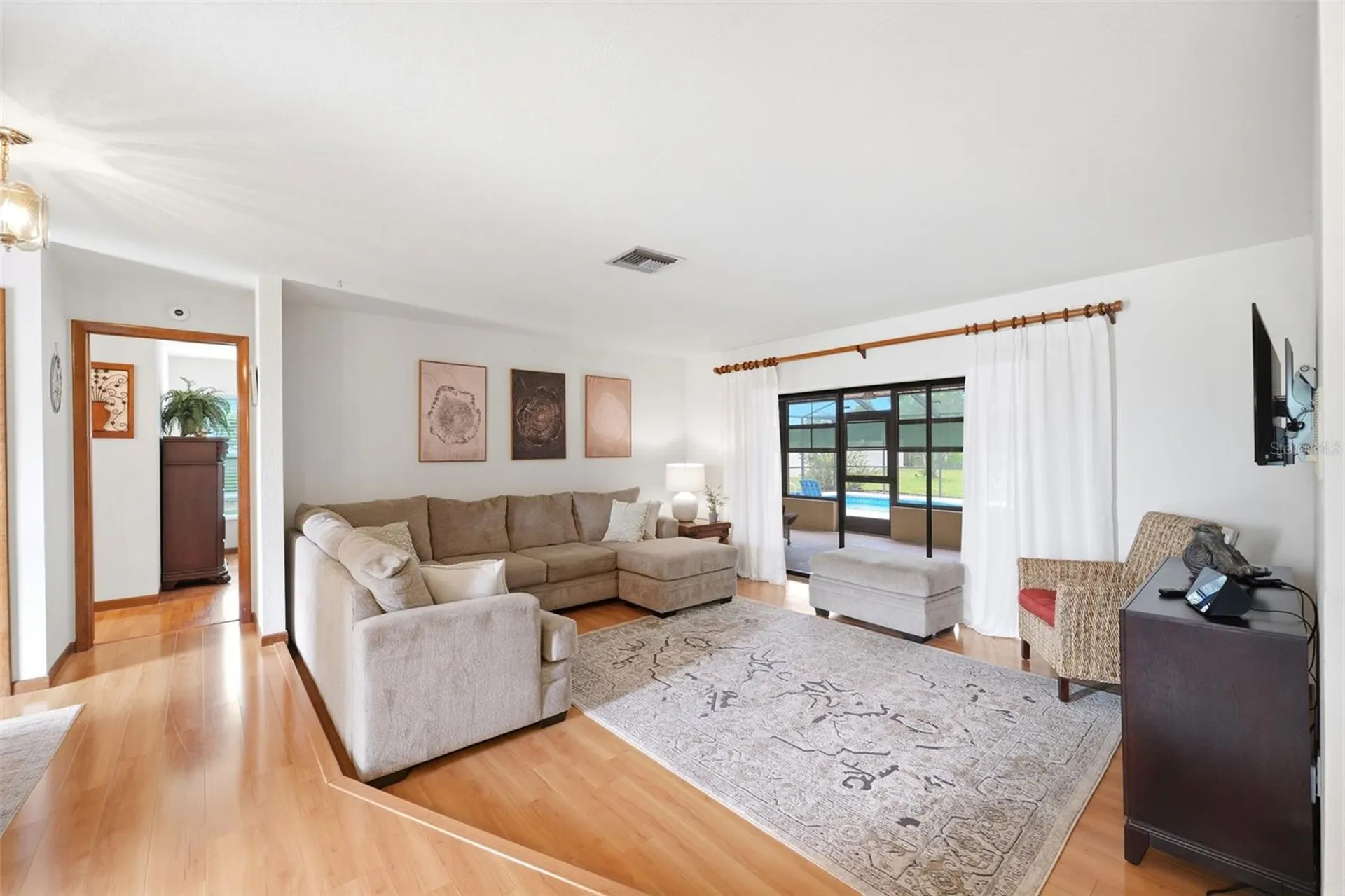 5227 Suwannee Road Weeki Wachee FL 34607