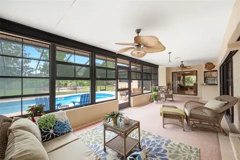 5227 Suwannee Road Weeki Wachee FL 34607