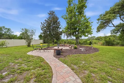 5227 Suwannee Road Weeki Wachee FL 34607