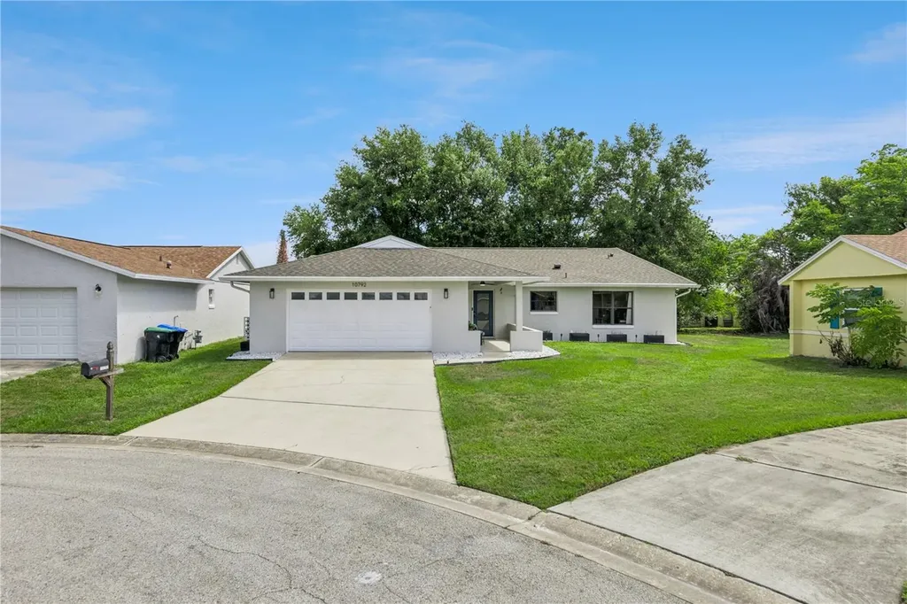 10792 Lazy Lake Drive Orlando FL 32821