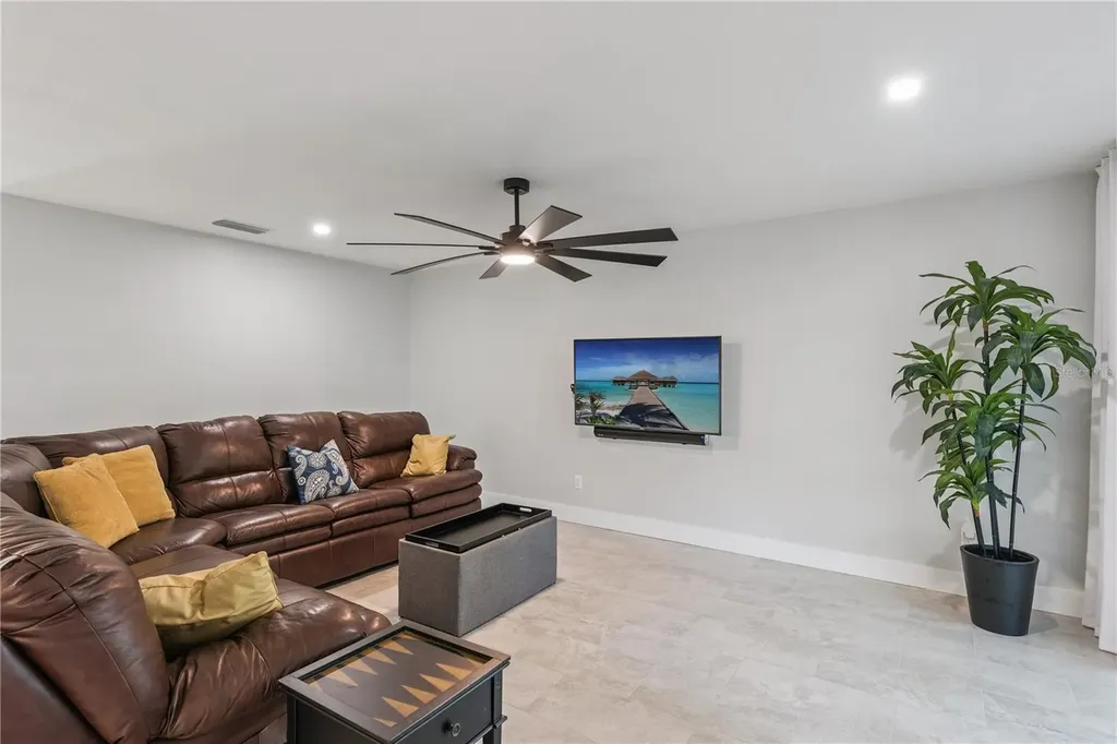10792 Lazy Lake Drive Orlando FL 32821