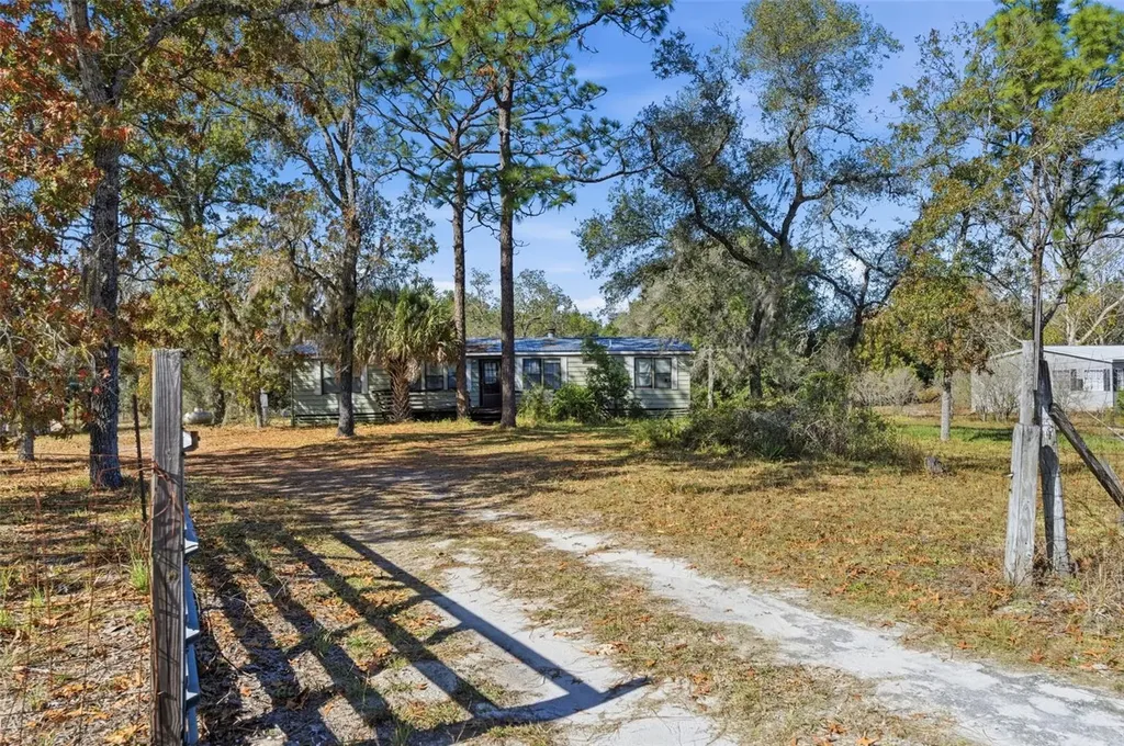 8045 Indian Trail Road Weeki Wachee FL 34613