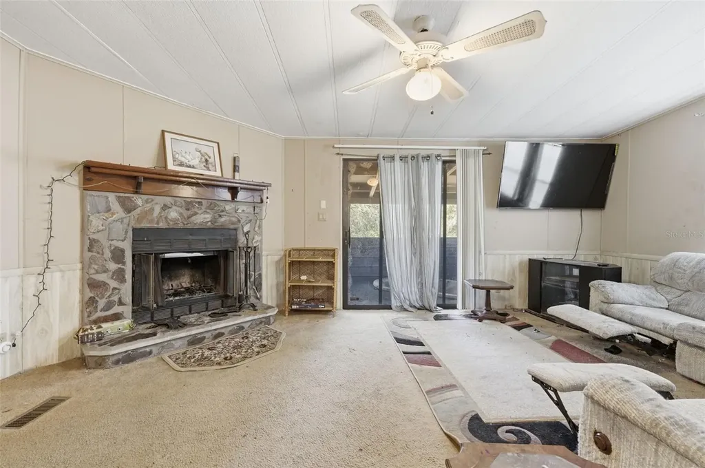 8045 Indian Trail Road Weeki Wachee FL 34613