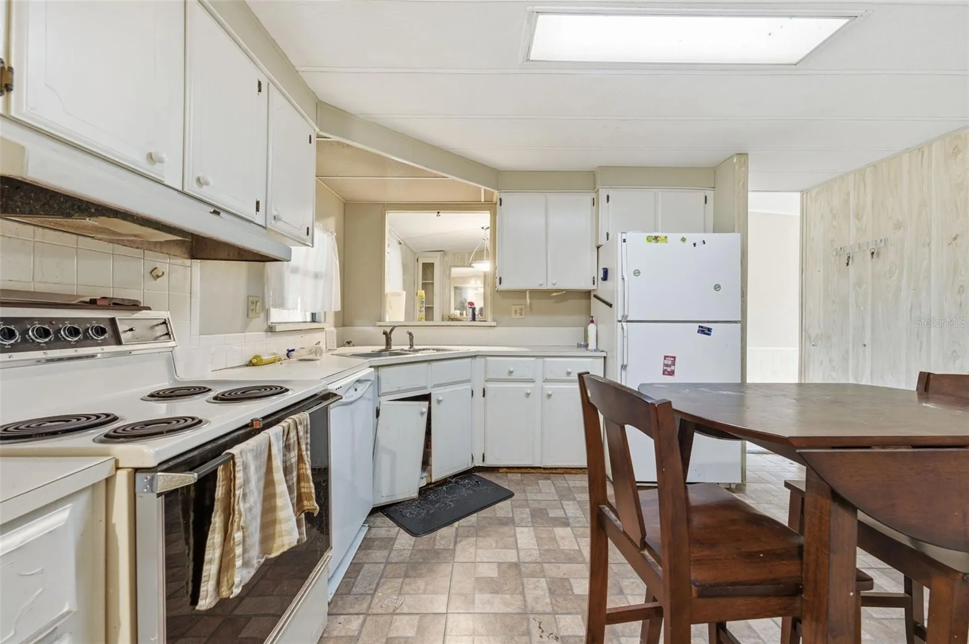 8045 Indian Trail Road Weeki Wachee FL 34613
