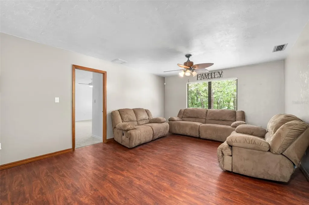 4703 NW 124th Street Gainesville FL 32606