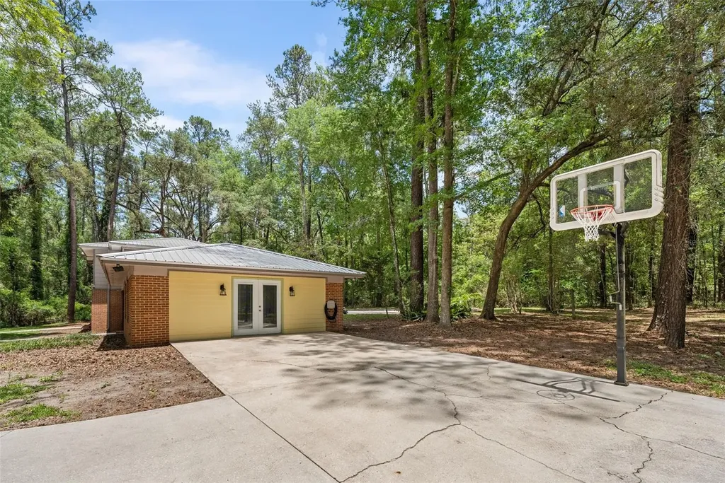 4703 NW 124th Street Gainesville FL 32606