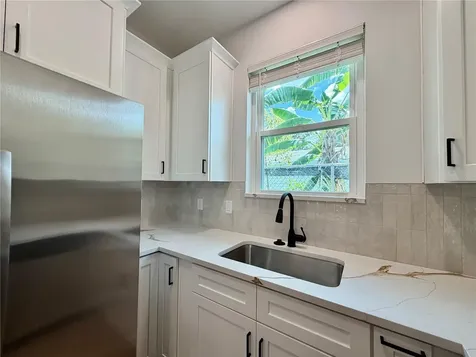 2846 30th Avenue N St Petersburg FL 33713