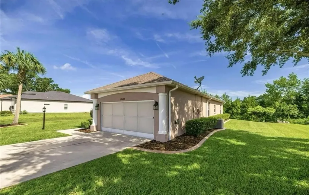 19423 SW 77th Loop Dunnellon FL 34432