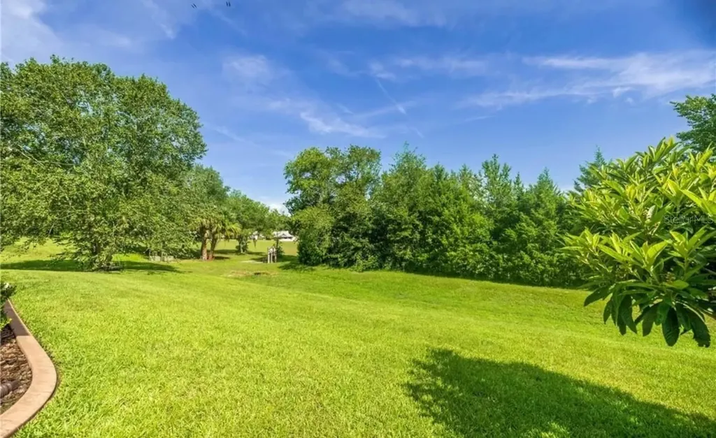 19423 SW 77th Loop Dunnellon FL 34432