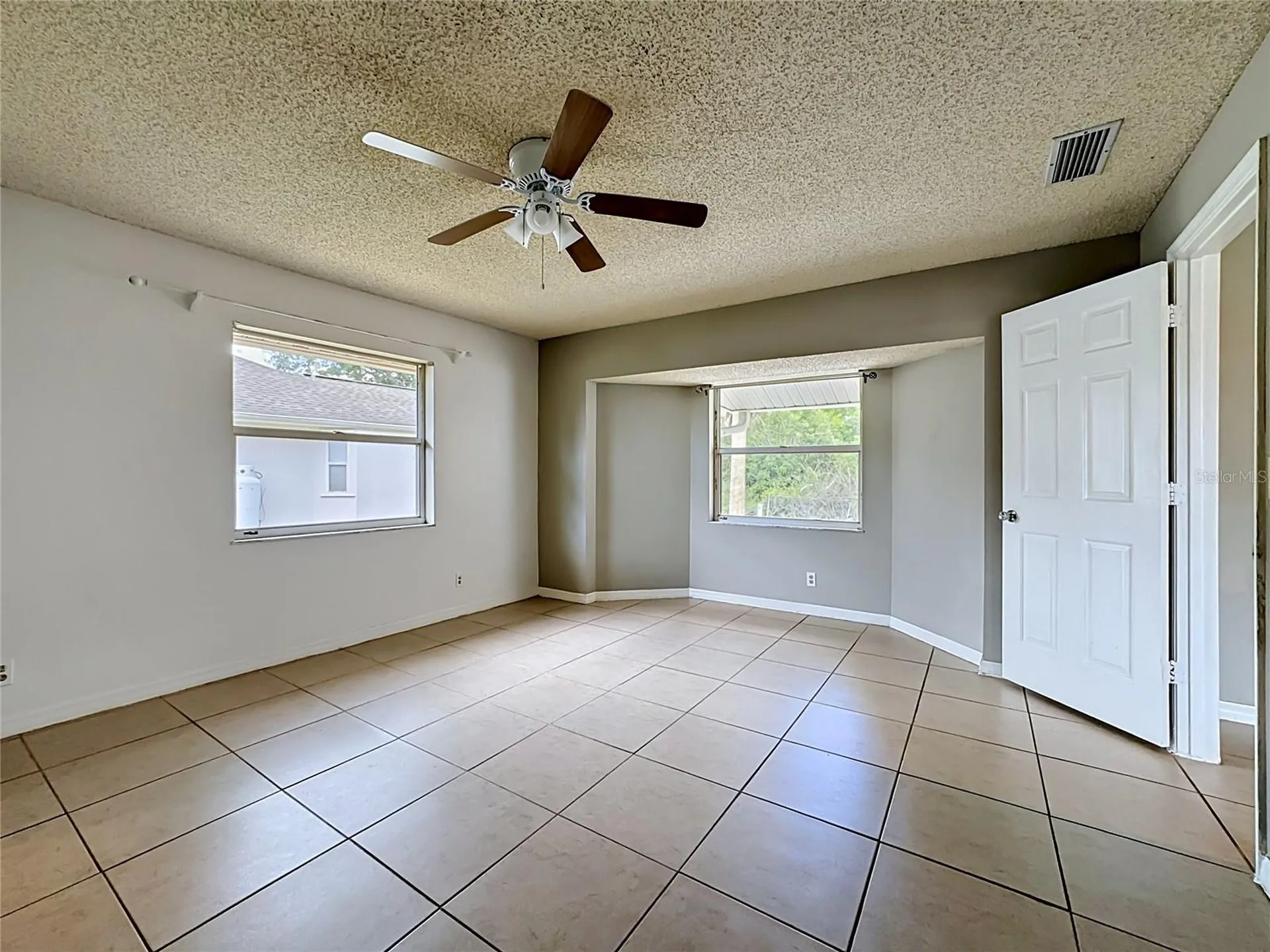 1570 S Biscayne Drive North Port FL 34287