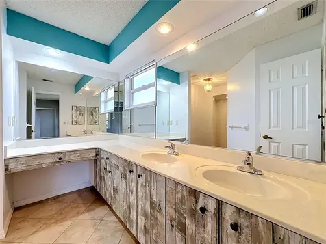 1570 S Biscayne Drive North Port FL 34287