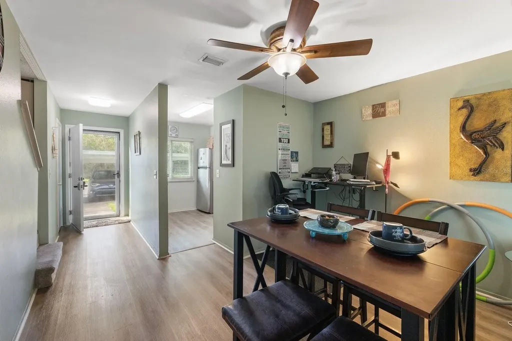 195 114th Avenue NE St Petersburg FL 33716