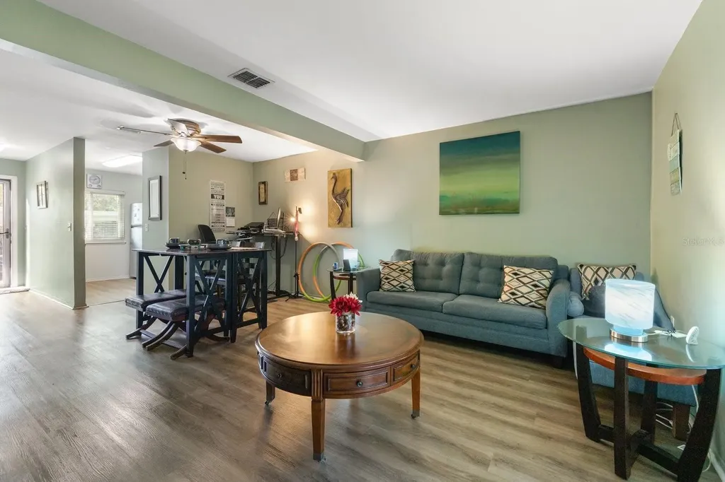 195 114th Avenue NE St Petersburg FL 33716