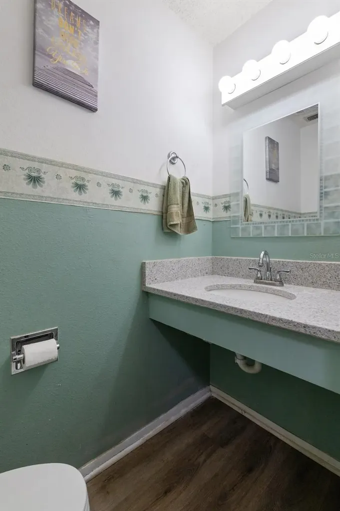 195 114th Avenue NE St Petersburg FL 33716
